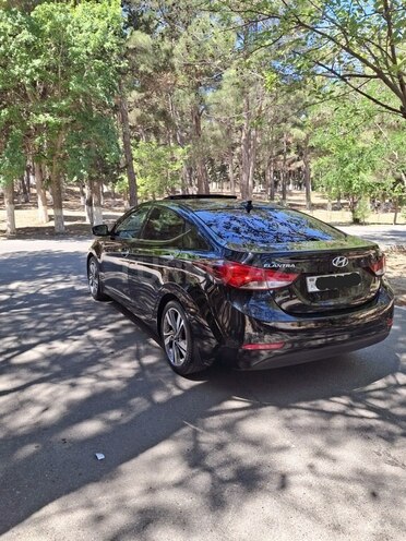 Hyundai Elantra 2015, 218,227 km - 1.8 l - Sumqayıt