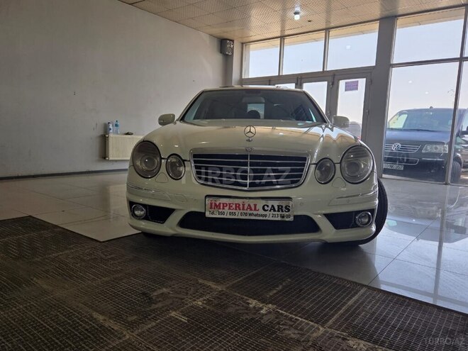 Mercedes E 350-1