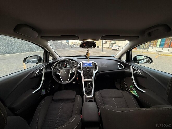 Opel Astra-9
