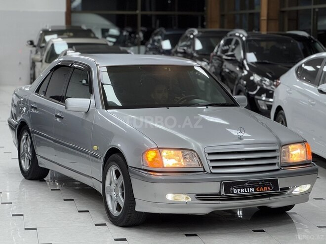Mercedes C 240-4