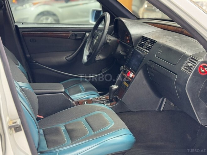 Mercedes C 240-14