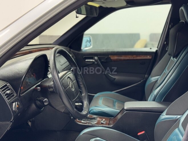 Mercedes C 240-21