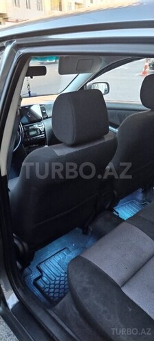Toyota Corolla 2006, 285,000 km - 1.4 l - Bakı