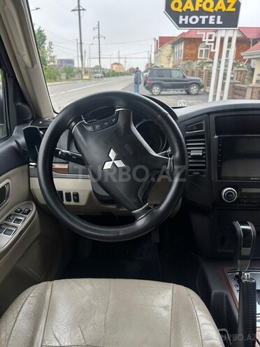 Mitsubishi Pajero 2008, 419,000 km - 3.0 l - Bakı