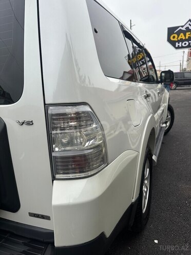 Mitsubishi Pajero 2008, 419,000 km - 3.0 l - Bakı