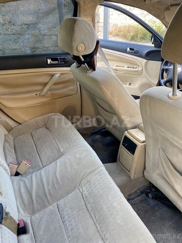 Volkswagen Passat 2001, 337,142 km - 1.8 l - Bakı