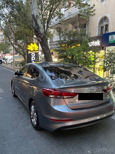 Hyundai Avante 2015, 131,000 km - 1.6 л - Bakı