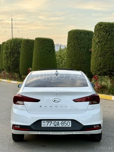 Hyundai Elantra 2019, 88,000 km - 2.0 л - Bakı