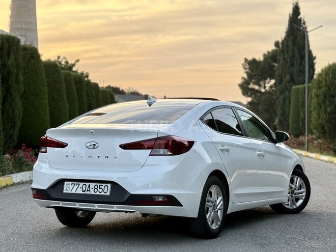Hyundai Elantra 2019, 88,000 km - 2.0 л - Bakı
