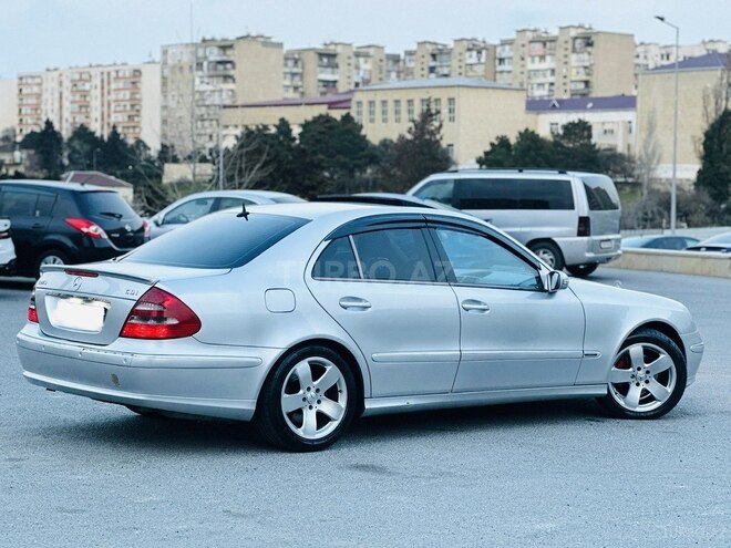 Mercedes E 270 2002, 328,000 km - 2.7 л - Bakı