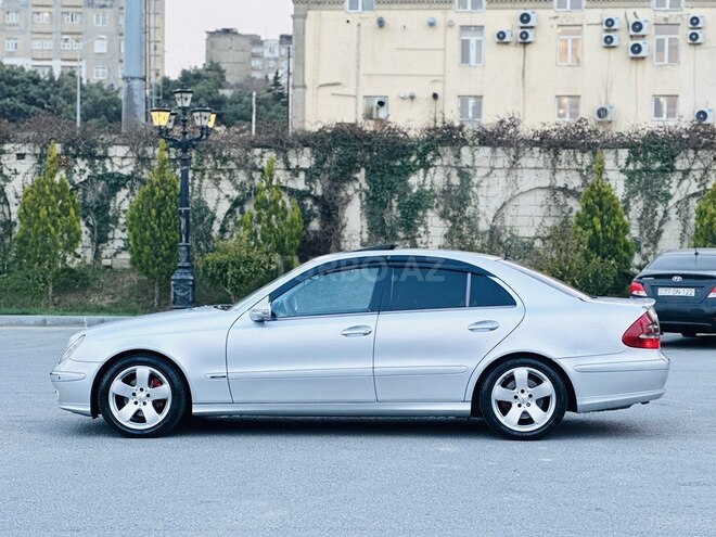 Mercedes E 270 2002, 328,000 km - 2.7 л - Bakı