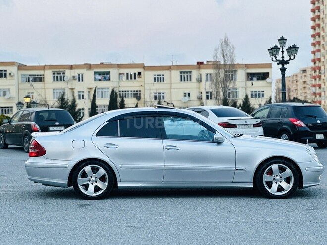 Mercedes E 270 2002, 328,000 km - 2.7 л - Bakı