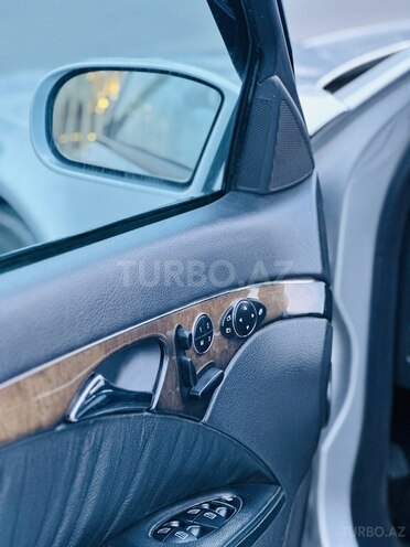 Mercedes E 270 2002, 328,000 km - 2.7 л - Bakı