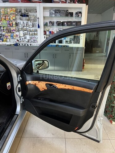 Mercedes E 280 2006, 381,000 km - 3.0 l - Bakı