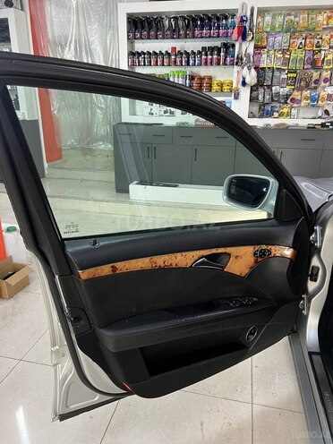 Mercedes E 280 2006, 381,000 km - 3.0 l - Bakı