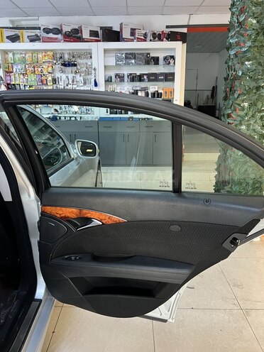 Mercedes E 280 2006, 381,000 km - 3.0 l - Bakı