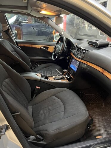 Mercedes E 280 2006, 381,000 km - 3.0 l - Bakı