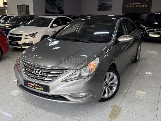 Hyundai Sonata-1