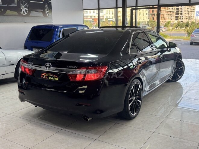 Toyota Camry-2