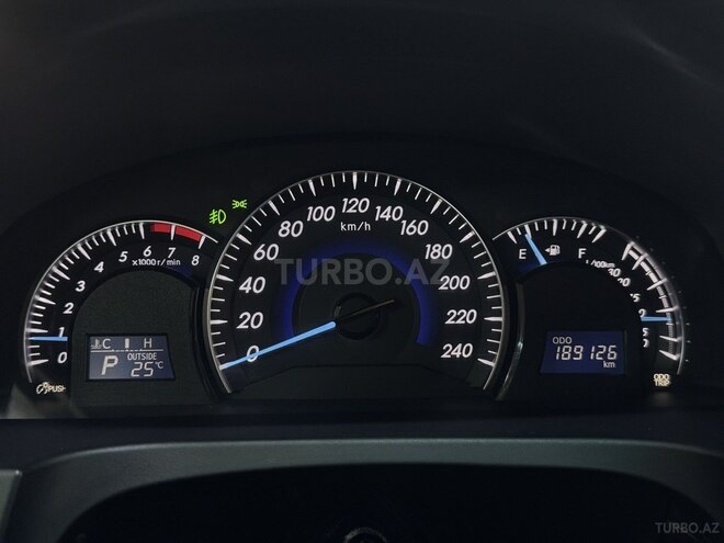 Toyota Camry-20
