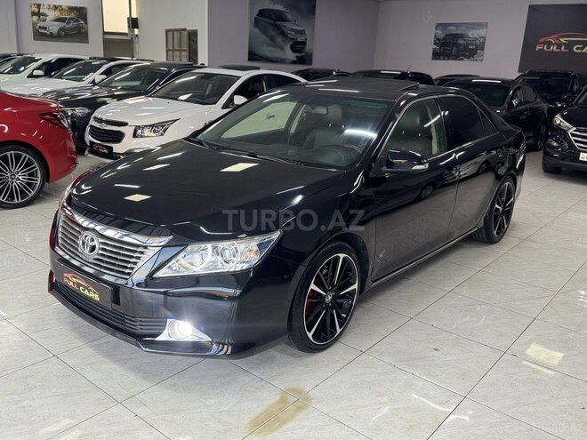 Toyota Camry-3