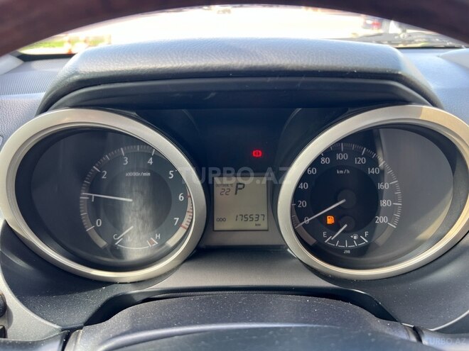 Toyota Land Cruiser Prado 2013, 175,500 km - 2.7 l - Gəncə