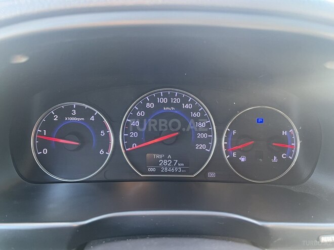 Hyundai Santa Fe 2011, 284,000 km - 2.0 л - Bakı