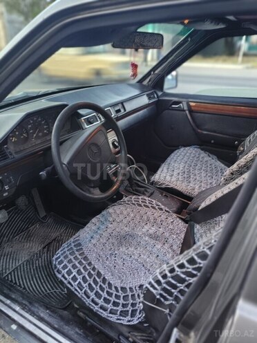 Mercedes E 200 d 1991, 600,000 km - 2.0 l - Gəncə