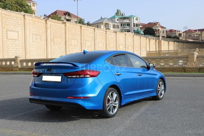 Hyundai Avante 2016, 153,500 km - 1.6 l - Bakı