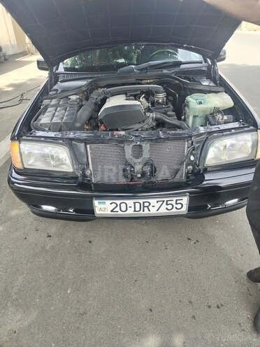 Mercedes C 180 1998, 300,000 km - 1.8 l - Gəncə
