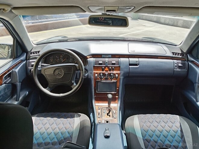Mercedes E 230 1998, 600,000 km - 2.3 l - Bakı
