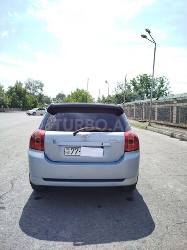 Toyota Corolla 2006, 180,000 km - 1.4 l - Qəbələ