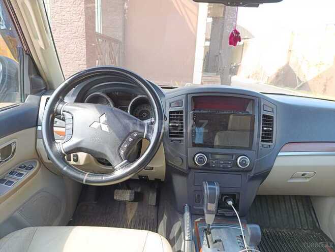Mitsubishi Pajero 2007, 175,000 km - 3.0 l - Bakı