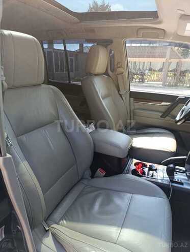 Mitsubishi Pajero 2007, 175,000 km - 3.0 l - Bakı