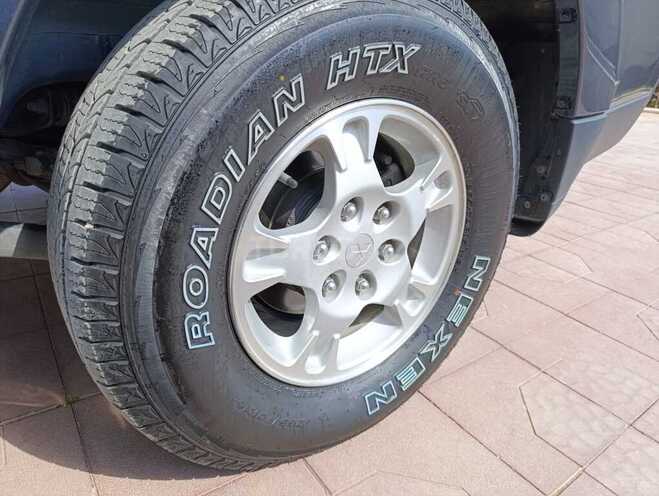 Mitsubishi Pajero 2007, 175,000 km - 3.0 l - Bakı