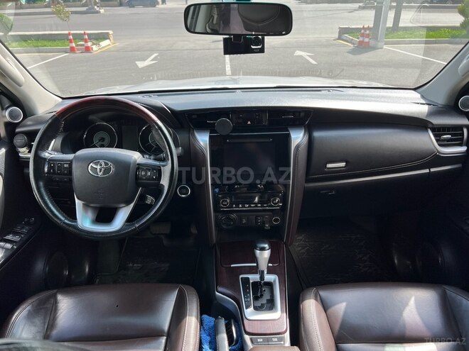 Toyota Fortuner 2018, 63,000 km - 2.7 l - Gəncə