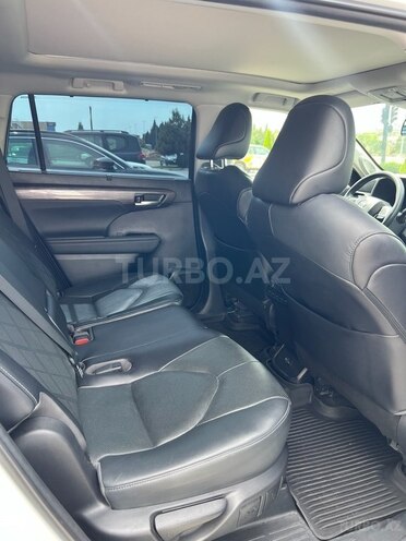 Toyota Highlander 2023, 26,000 km - 2.4 l - Gəncə