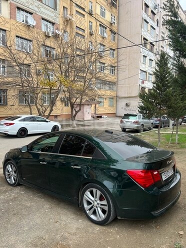 Chevrolet Cruze-10