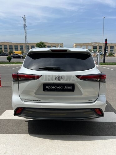 Toyota Highlander 2023, 26,000 km - 2.4 l - Gəncə