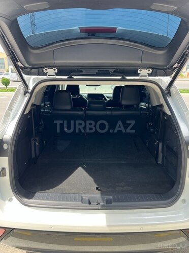 Toyota Highlander 2023, 26,000 km - 2.4 l - Gəncə