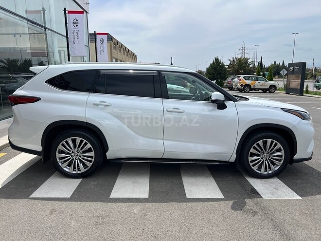 Toyota Highlander 2023, 26,000 km - 2.4 l - Gəncə