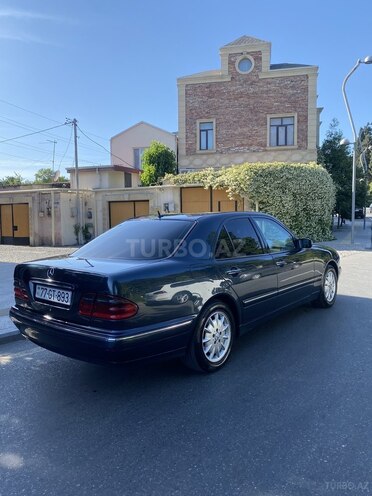 Mercedes E 220 d 1999, 310,940 km - 2.2 л - Bakı
