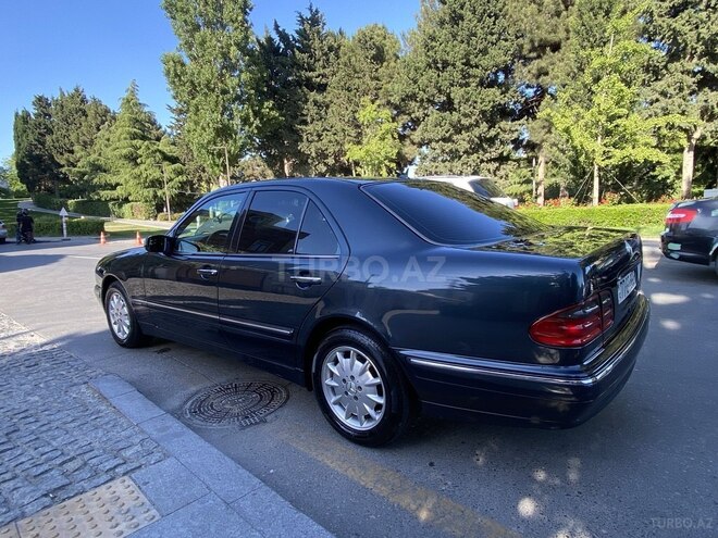Mercedes E 220 d 1999, 310,940 km - 2.2 л - Bakı