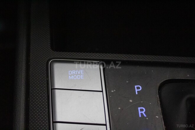Hyundai Elantra 2022, 50,000 km - 1.6 l - Bakı