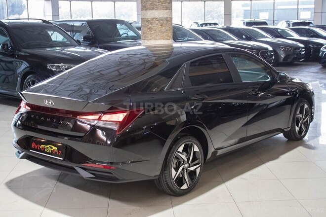 Hyundai Elantra 2022, 50,000 km - 1.6 l - Bakı