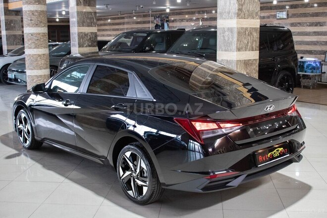 Hyundai Elantra 2022, 50,000 km - 1.6 l - Bakı