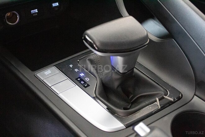 Hyundai Elantra 2022, 50,000 km - 1.6 l - Bakı