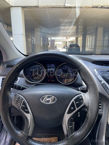 Hyundai Elantra 2011, 300,000 km - 1.8 л - Bakı