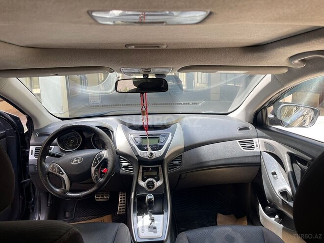 Hyundai Elantra 2011, 300,000 km - 1.8 л - Bakı