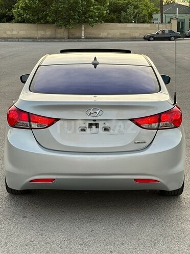 Hyundai Elantra 2013, 302,000 km - 1.8 л - Bərdə